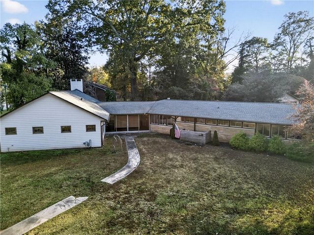 32 Mcdonough Street, Hampton, GA 30228