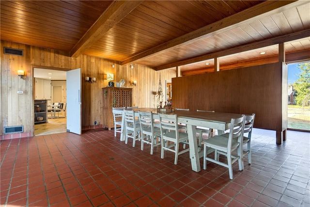 32 Mcdonough Street, Hampton, GA 30228