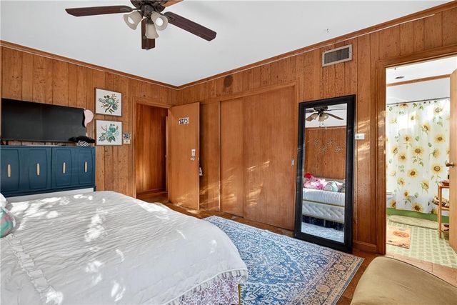 32 Mcdonough Street, Hampton, GA 30228