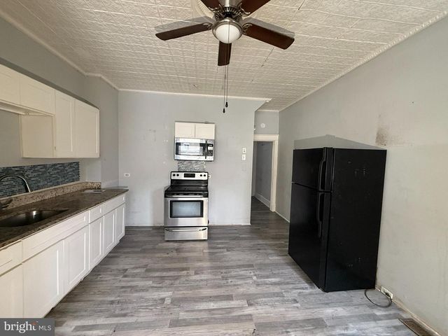 2932 CLIFTON PARK TER, Baltimore, MD 21213
