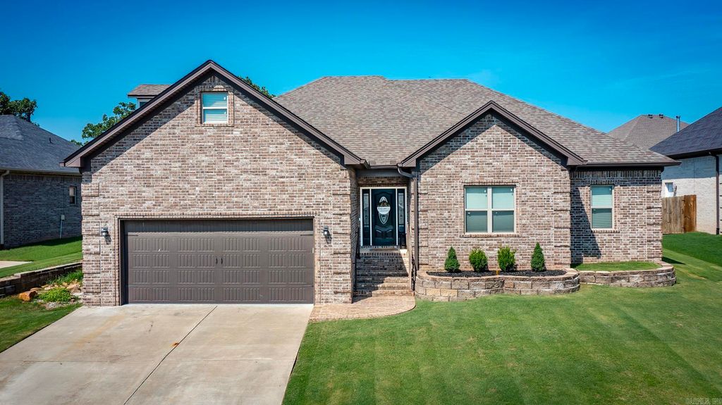 2817 Moonstone Cove, Sherwood, AR 72120