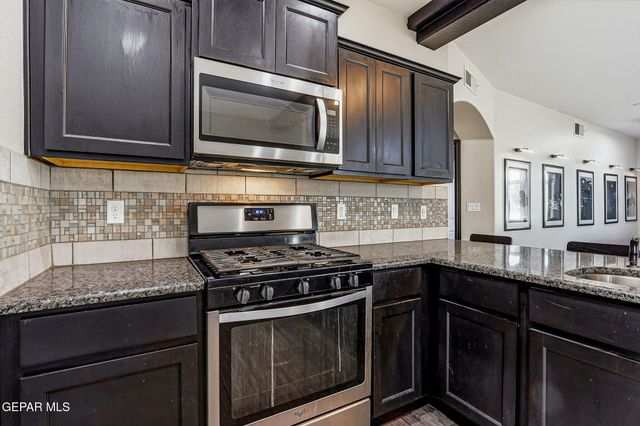 14270 RICHARD WILES, El Paso, TX 79938