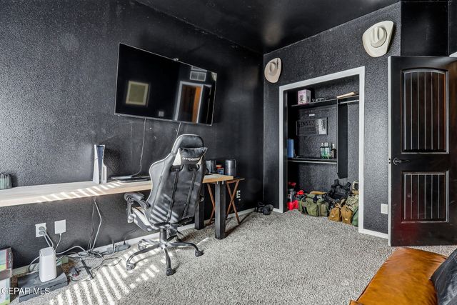 14270 RICHARD WILES, El Paso, TX 79938