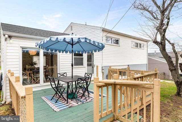 627 WAYLAND RD, Plymouth Meeting, PA 19462