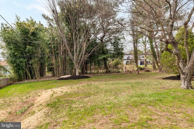 627 WAYLAND RD, Plymouth Meeting, PA 19462