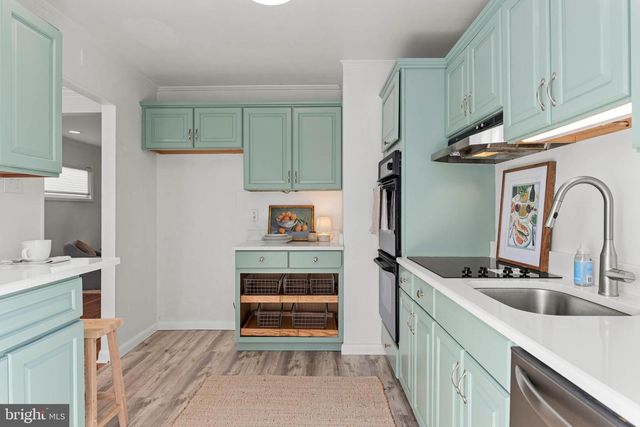 627 WAYLAND RD, Plymouth Meeting, PA 19462