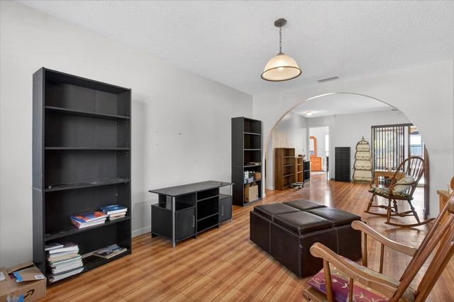 750 CALIENTE DRIVE, Brandon, FL 33511