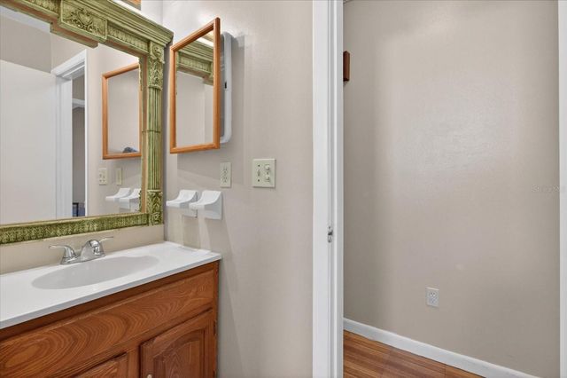 750 CALIENTE DRIVE, Brandon, FL 33511