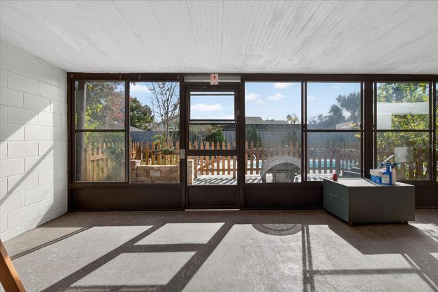 750 CALIENTE DRIVE, Brandon, FL 33511