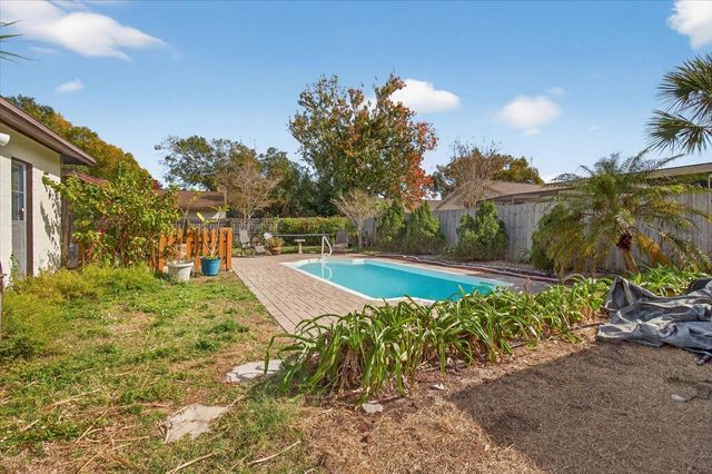 750 CALIENTE DRIVE, Brandon, FL 33511