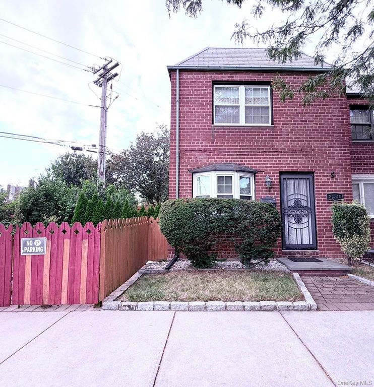 25-46 Bayside Lane, Flushing, NY 11358