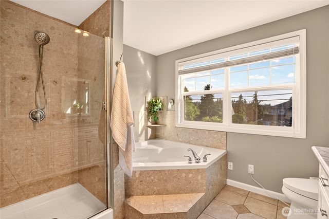 6229 NE 196th Street, Kenmore, WA 98028