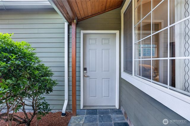 6229 NE 196th Street, Kenmore, WA 98028