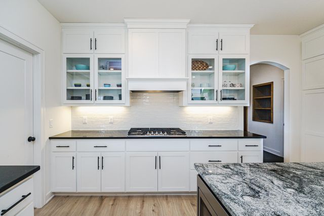 17652 Jett Circle SE, Prior Lake, MN 55372