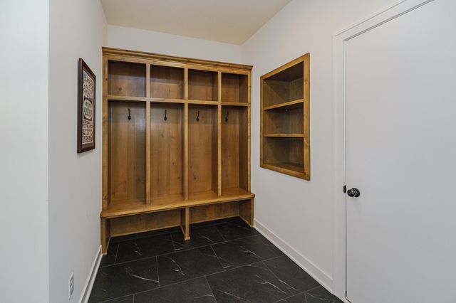 17652 Jett Circle SE, Prior Lake, MN 55372