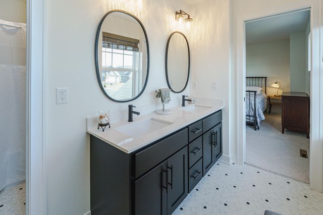 17652 Jett Circle SE, Prior Lake, MN 55372