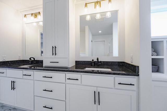 17652 Jett Circle SE, Prior Lake, MN 55372