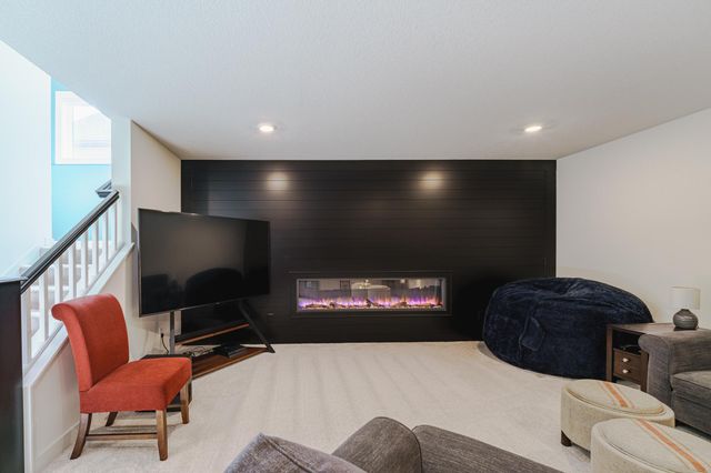 17652 Jett Circle SE, Prior Lake, MN 55372