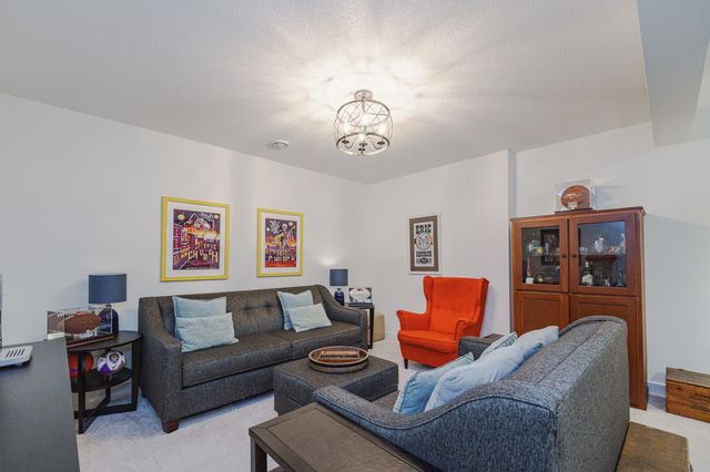 17652 Jett Circle SE, Prior Lake, MN 55372