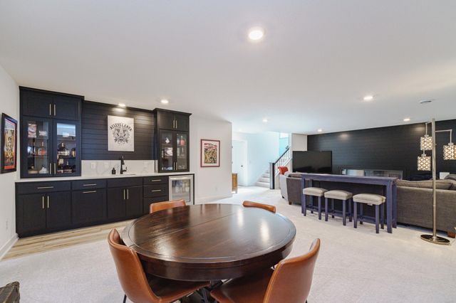 17652 Jett Circle SE, Prior Lake, MN 55372