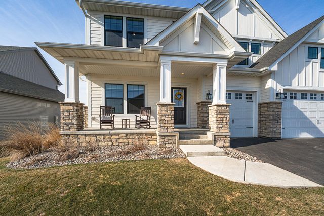 17652 Jett Circle SE, Prior Lake, MN 55372