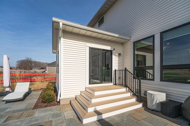 17652 Jett Circle SE, Prior Lake, MN 55372