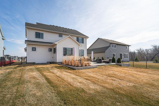 17652 Jett Circle SE, Prior Lake, MN 55372