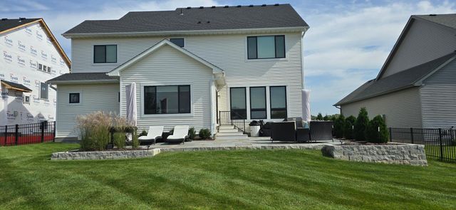 17652 Jett Circle SE, Prior Lake, MN 55372