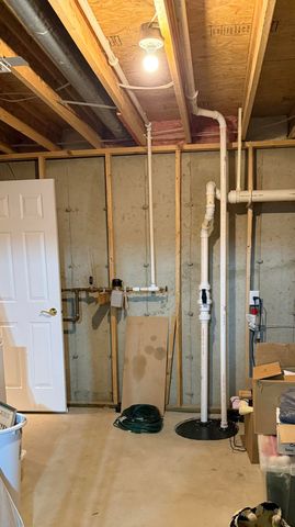 612 W Dunn Road, New Carlisle, IN 46552