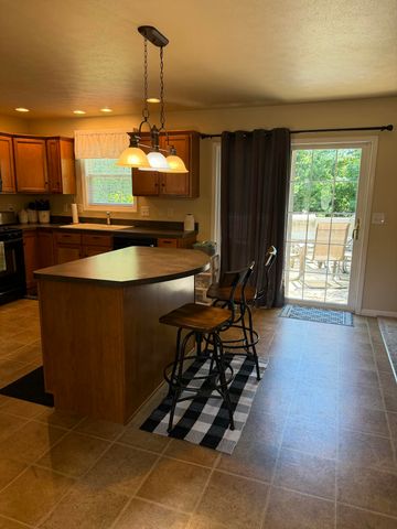 612 W Dunn Road, New Carlisle, IN 46552