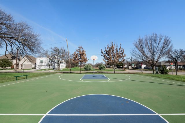 312 S Glasgow Drive, Dallas, TX 75214