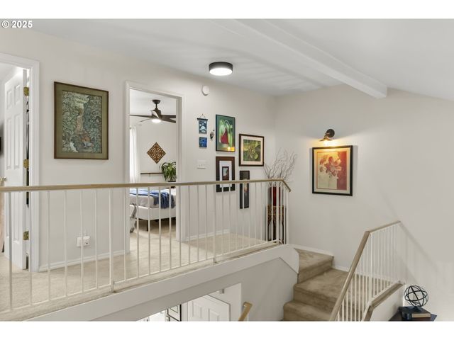 3588 WESTLEIGH St, Eugene, OR 97405