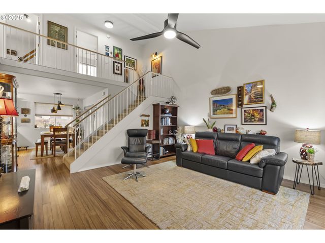 3588 WESTLEIGH St, Eugene, OR 97405