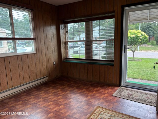 136 Hudson Parkway B, Whiting, NJ 08759
