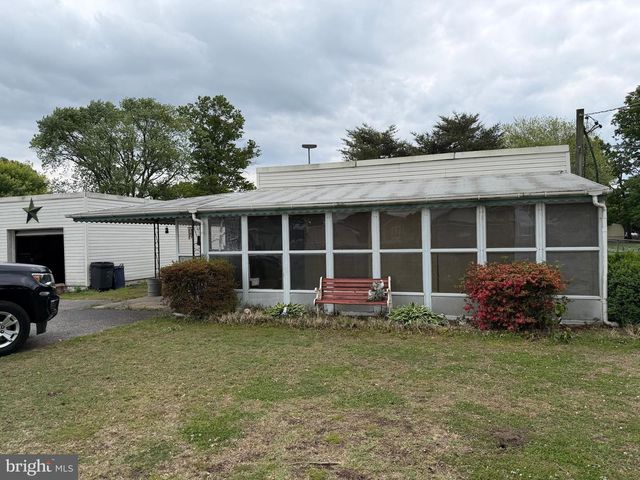 2023 TRED AVON RD, Baltimore, MD 21221