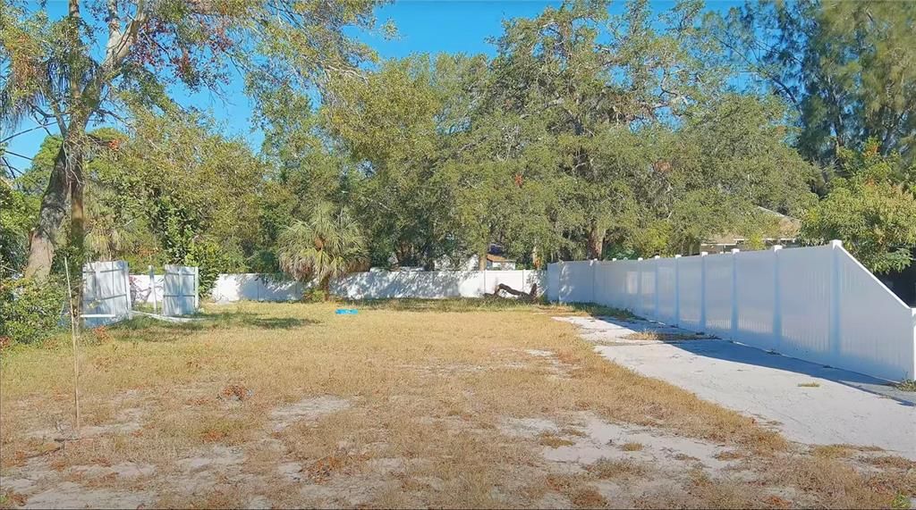 1004 DRUID ROAD E, Clearwater, FL 33756