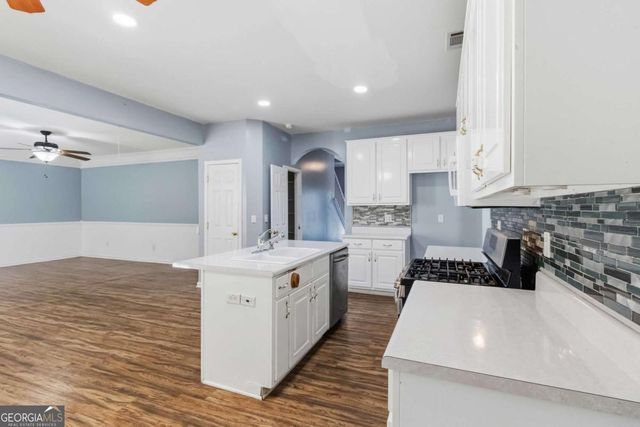 117 RENDITION Drive, Mcdonough, GA 30253