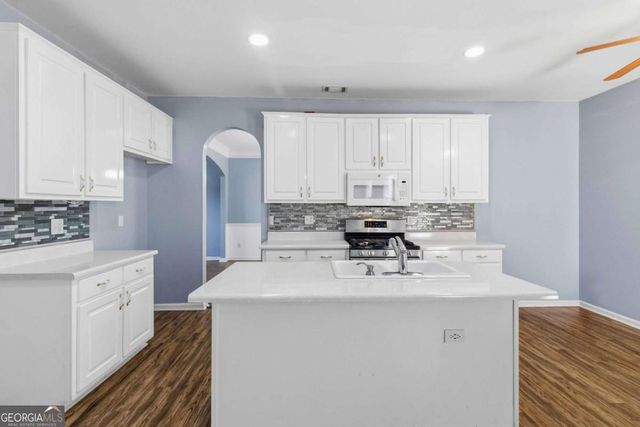 117 RENDITION Drive, Mcdonough, GA 30253