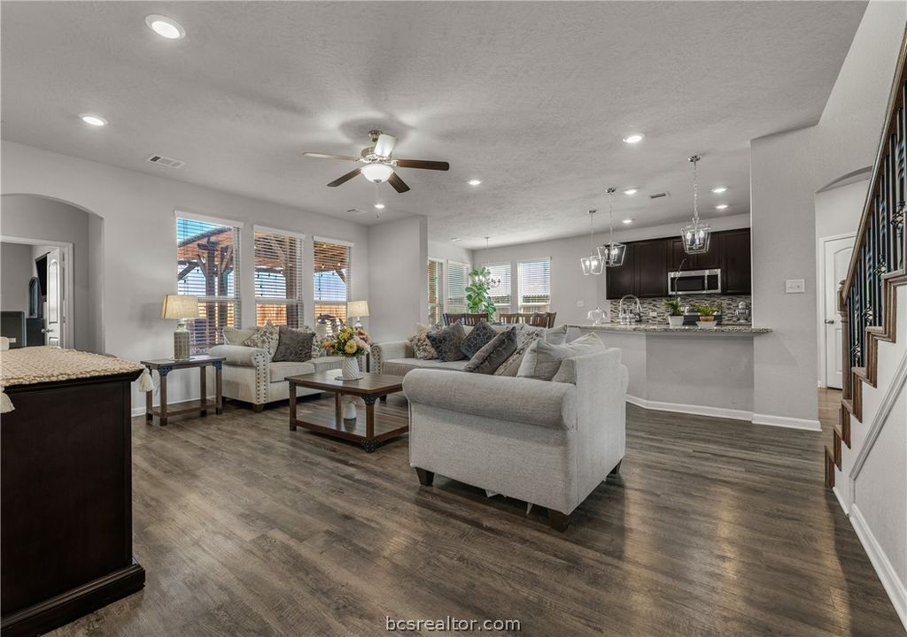2000 Viva Road, Bryan, TX 77807 — photo 4