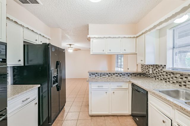 1509 Newport Boulevard, League City, TX 77573