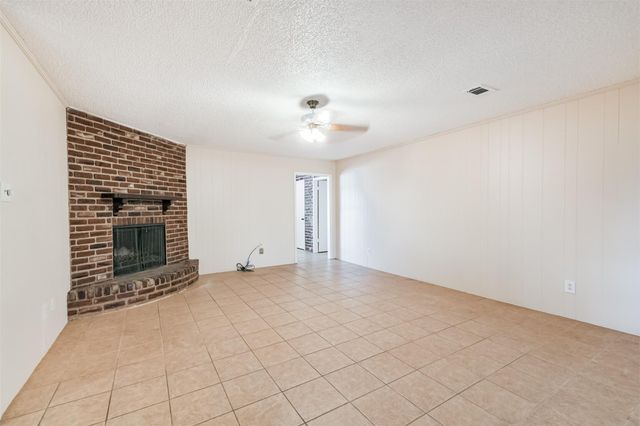 1509 Newport Boulevard, League City, TX 77573