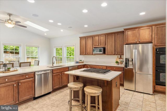 2205 WESTMORELAND ST, Falls Church, VA 22043