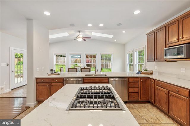 2205 WESTMORELAND ST, Falls Church, VA 22043