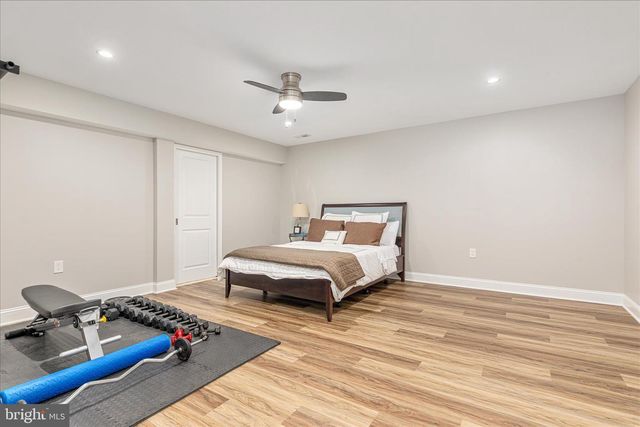 2205 WESTMORELAND ST, Falls Church, VA 22043