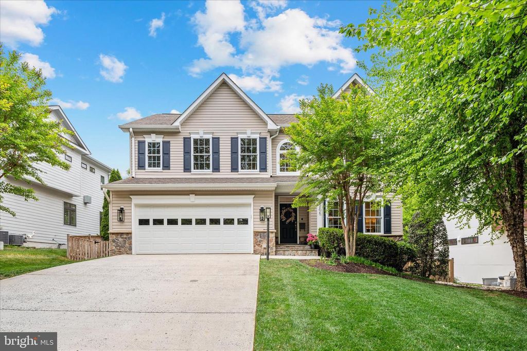 2205 WESTMORELAND ST, Falls Church, VA 22043