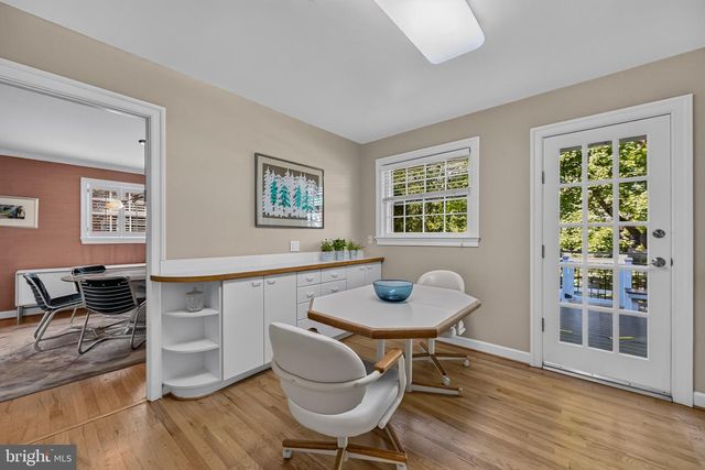 9906 HOLMHURST RD, Bethesda, MD 20817