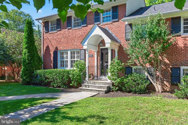 9906 HOLMHURST RD, Bethesda, MD 20817
