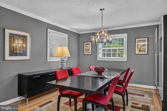 9906 HOLMHURST RD, Bethesda, MD 20817