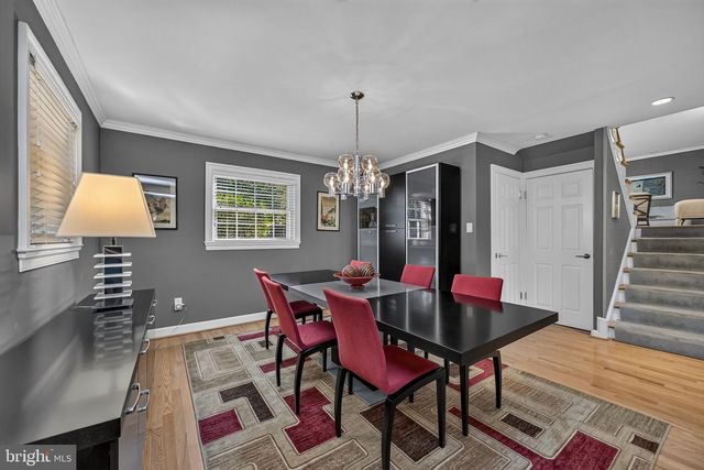 9906 HOLMHURST RD, Bethesda, MD 20817
