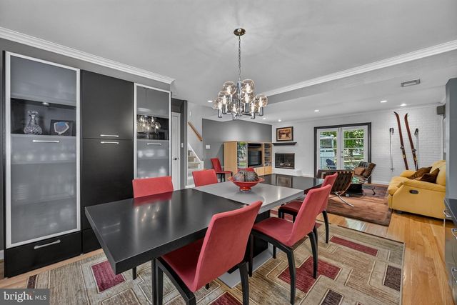 9906 HOLMHURST RD, Bethesda, MD 20817